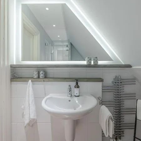 Apartament Likedeeler *