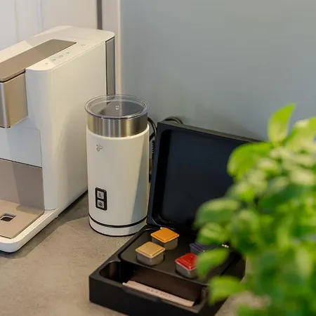 Likedeeler Apartament *